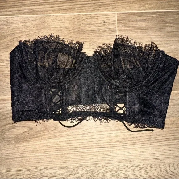 ASOS Faye Lace Bustier - Picture 3 of 5